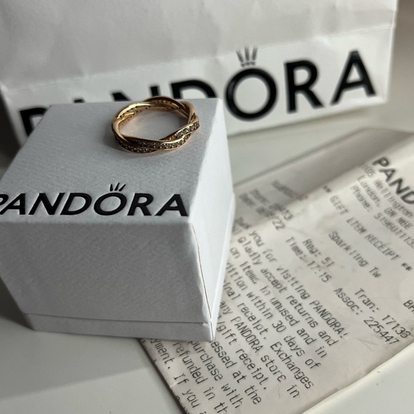 Pandora Rose Sparkling Twisted Lines Ring Size 6 (EU 52) NWT - Picture 6 of 6